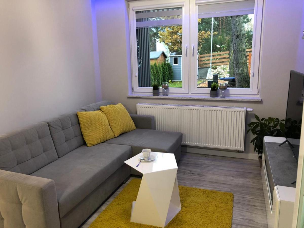 Apartament Zatoka Deluxe Z Ogrodem Apartment Debogorze Exterior photo